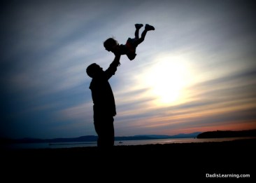 silhouette-photo-dad-and-child
